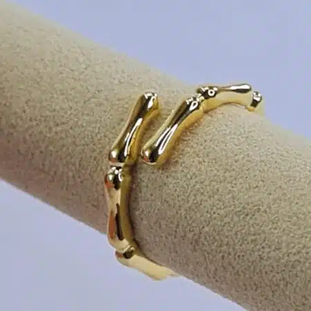 Bamboo ringِ