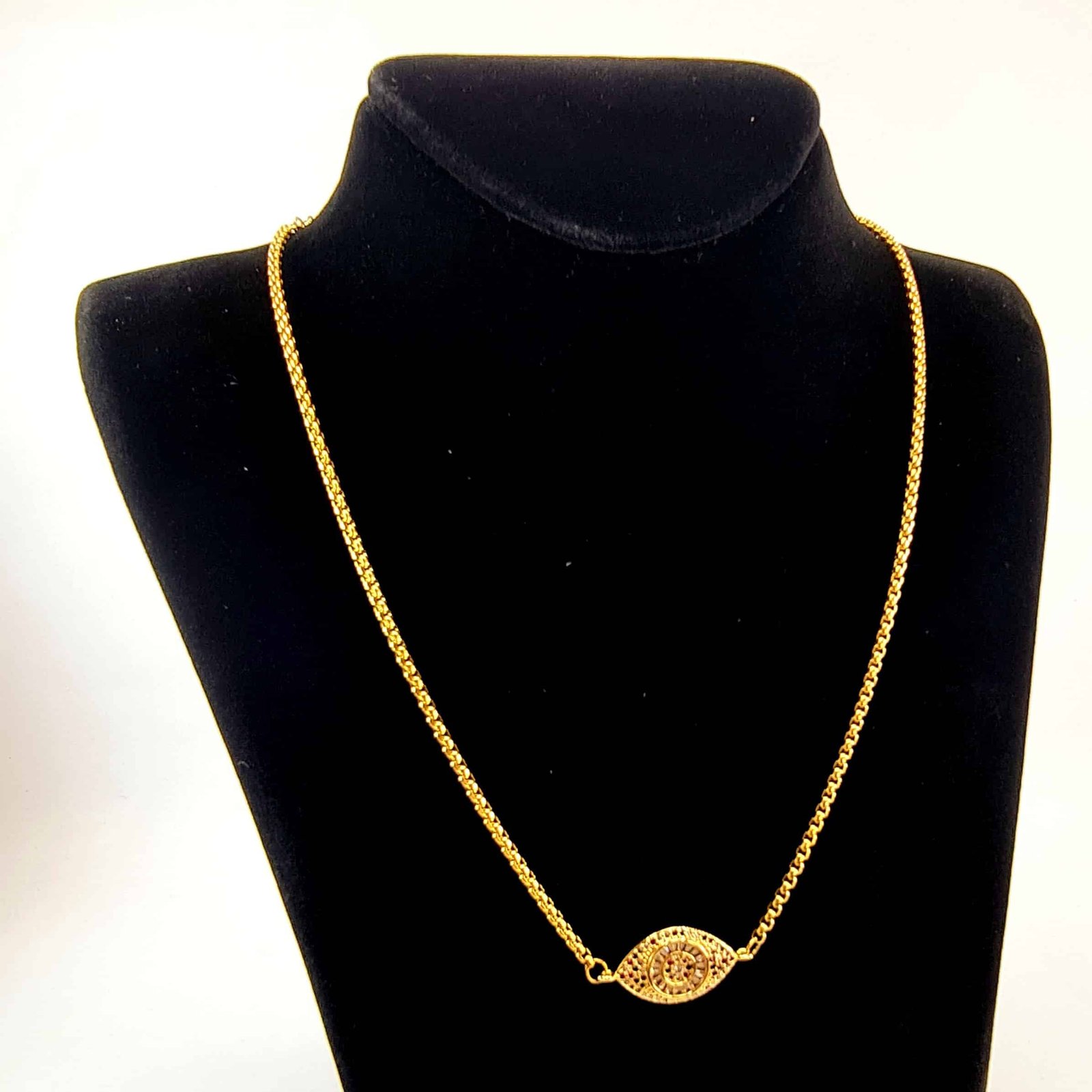 Eye chain
