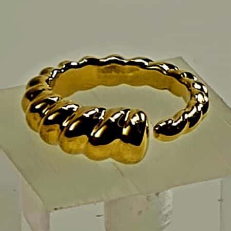 Italian family ring